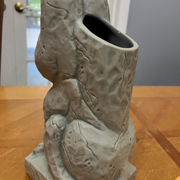 Grinning Loth Cat ceramic tiki mug, 1st Edition Star Wars Galaxy's Edge, Disney - Picture 5 of 5